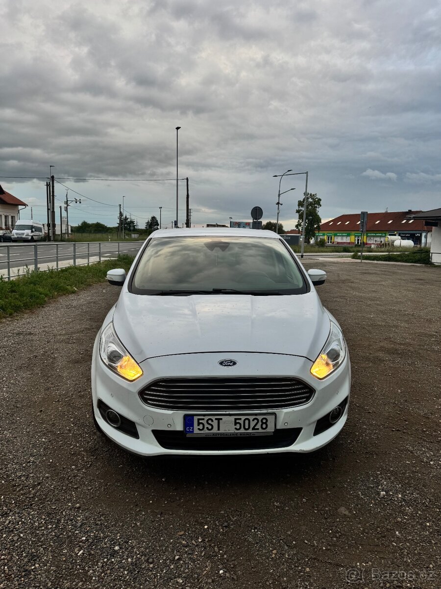 prodam/vyměním Ford S-Max 2017 roku 2.0 TDI 110 Kw