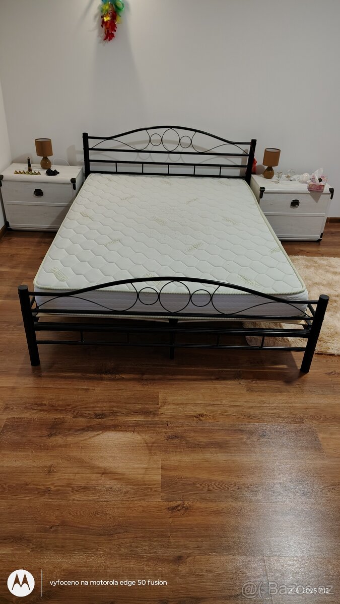 Postel, matrace 140x200