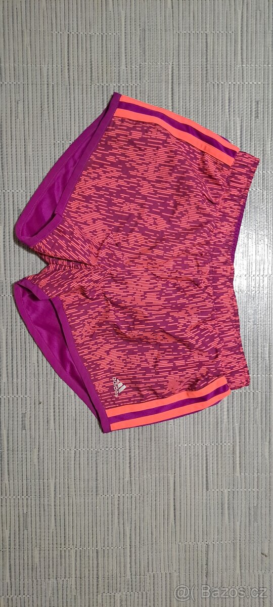 Dívčí kraťasy Adidas climate, vel. 11 let