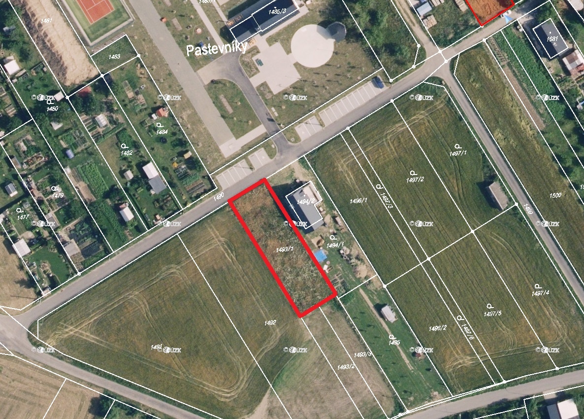 Stavební pozemek Dluhonice u Přerova