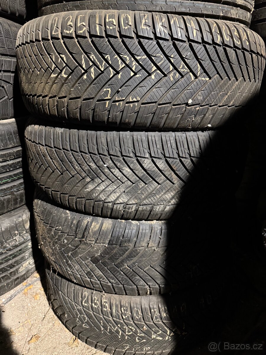 Zimní sada pneu 235/50 R19 Imperial