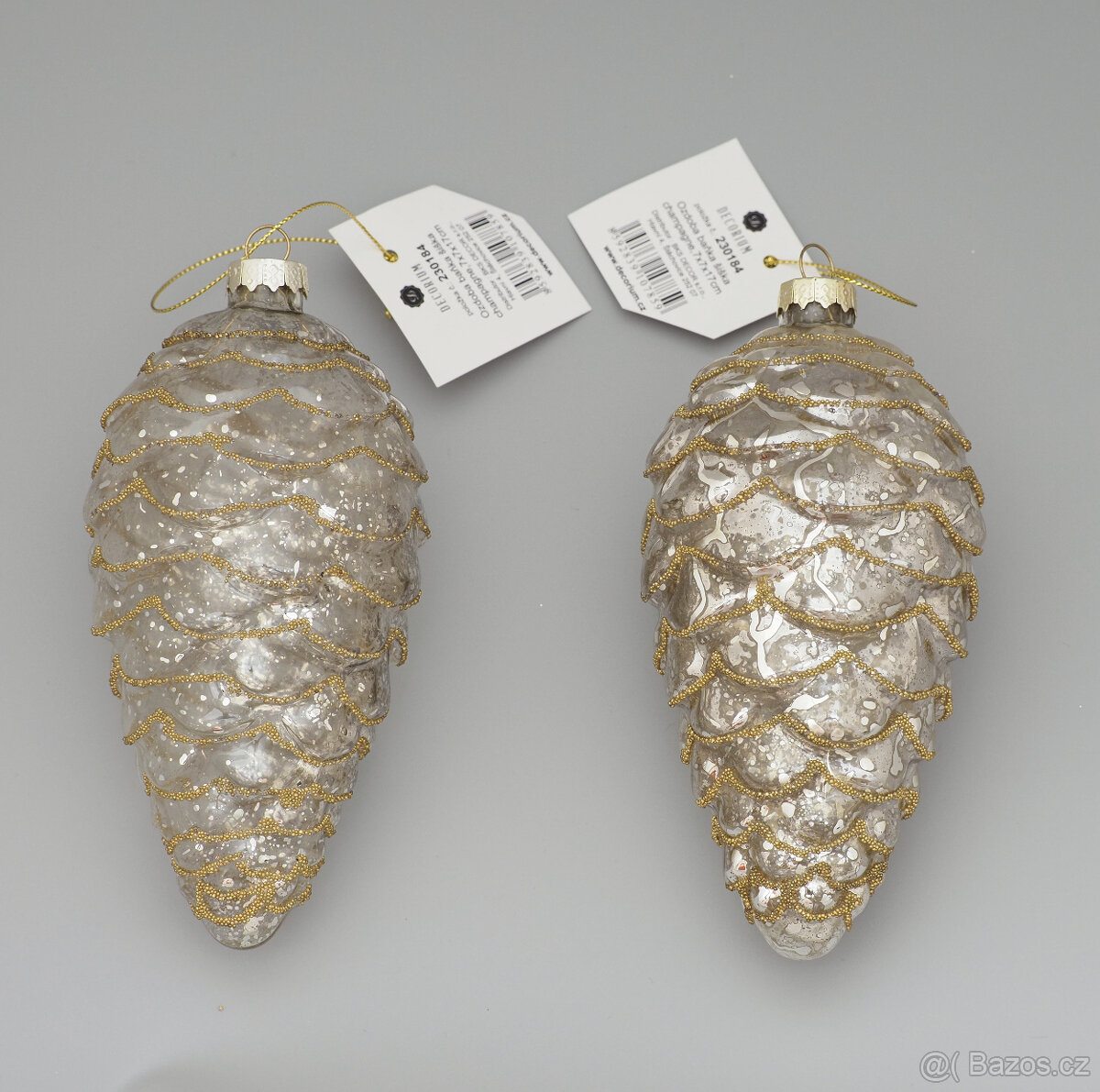 2 velké baňky ve vintage stylu