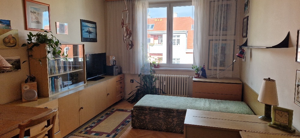 PRODEJ BRNO Kr. Pole Grasonka 35m2 super lokace