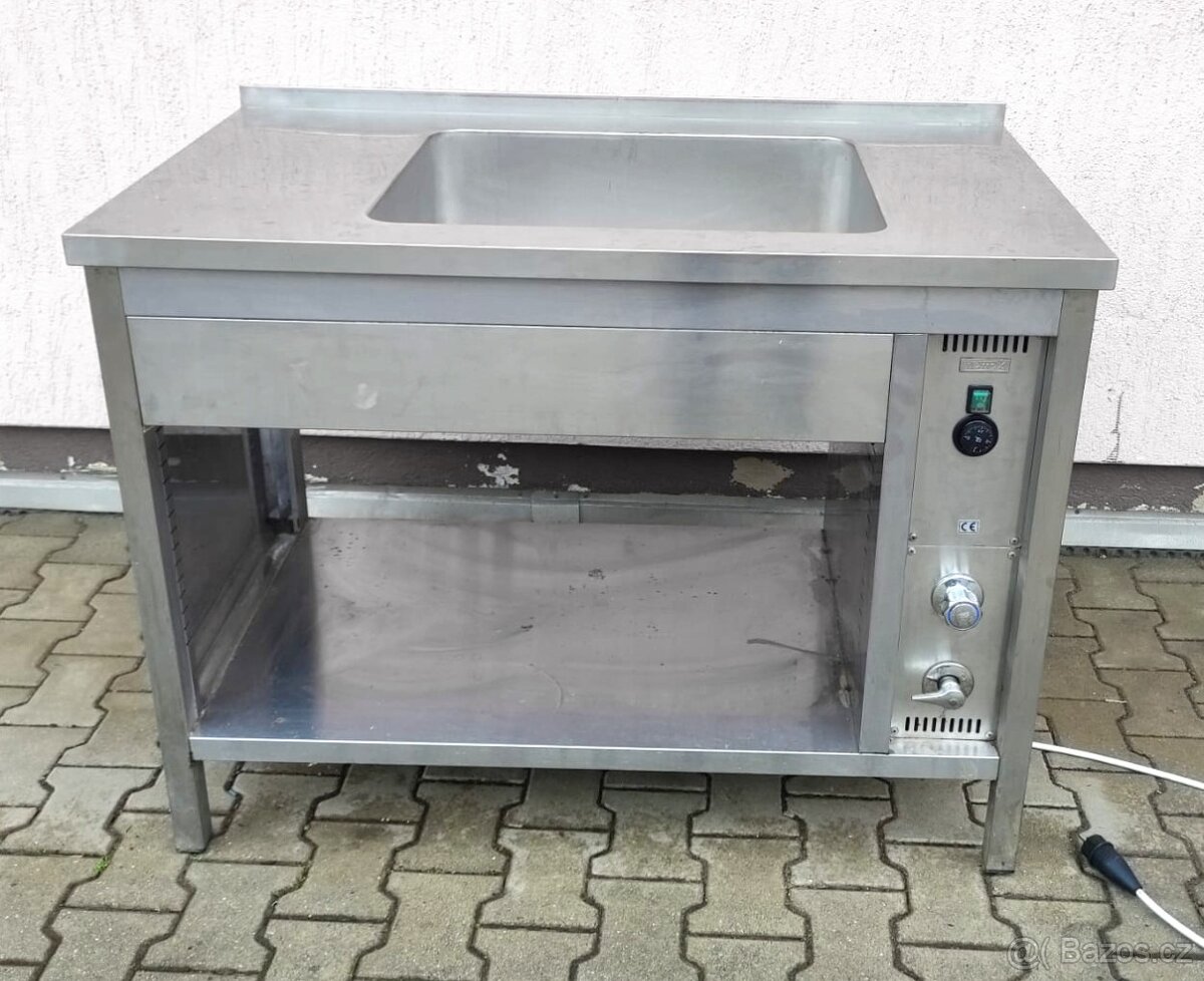 Elektrická vodní lázeň GN2/1 s napouštěním