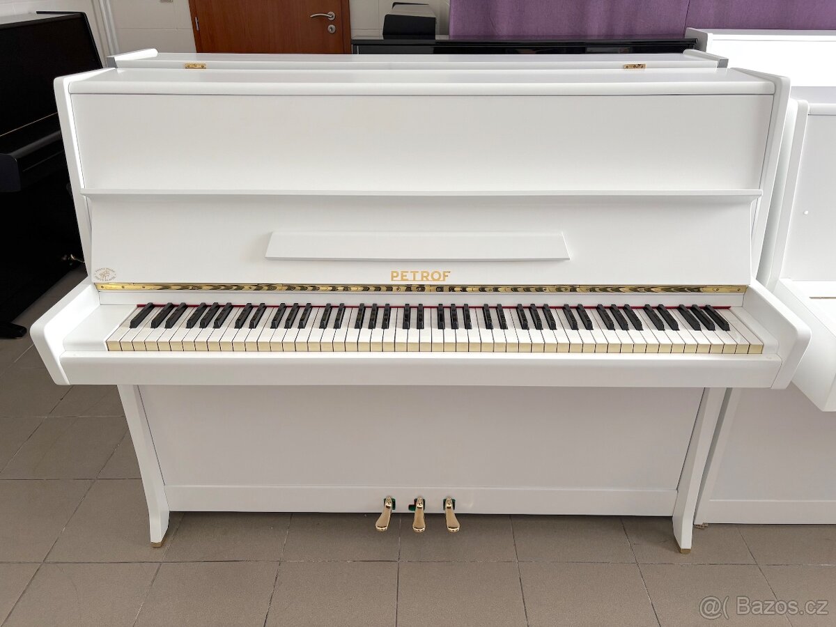 Klavír české bílé piano Petrof 006PB