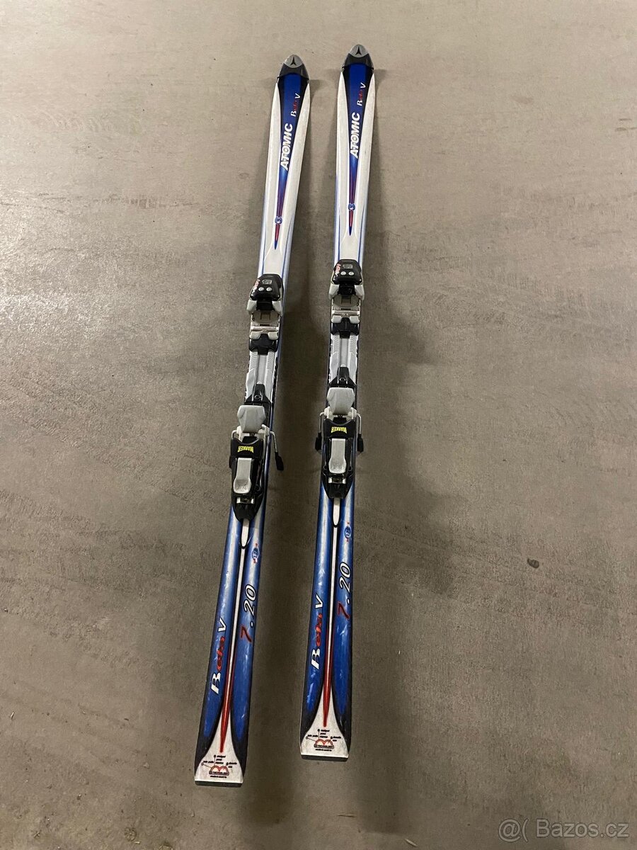 Sjezdové lyže 170