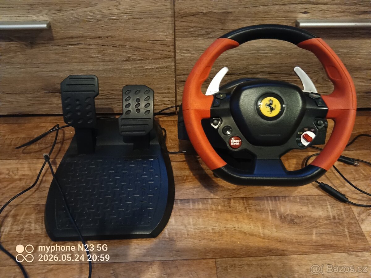 Thrustmaster Ferrari 458 Spider xbox