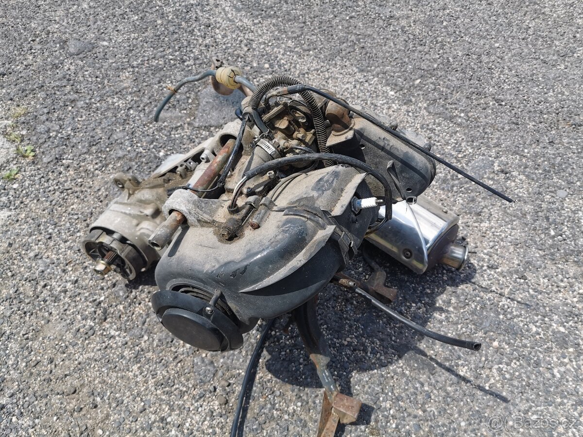 Motor Kentoya XOR 50 2T