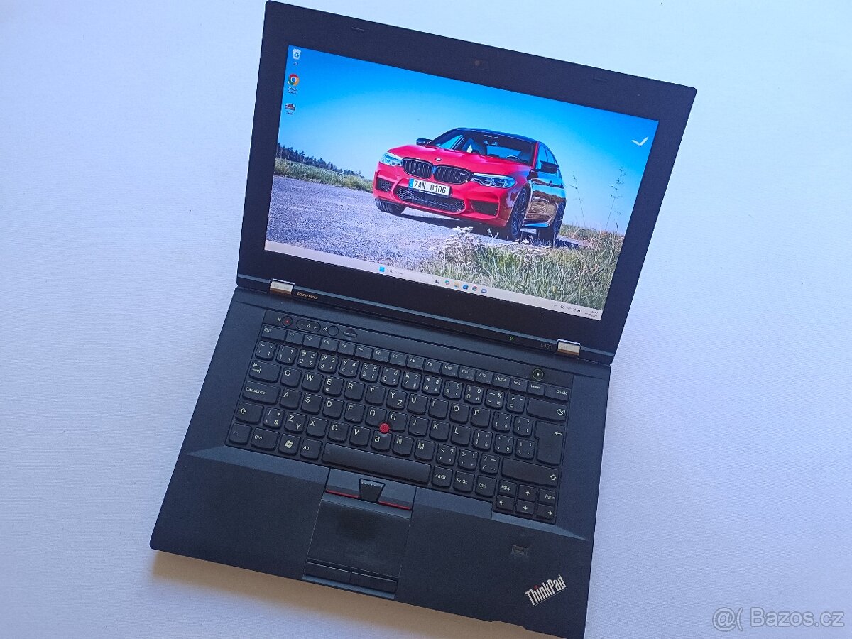 Lenovo 8gb RAM/512gb SSD/i5