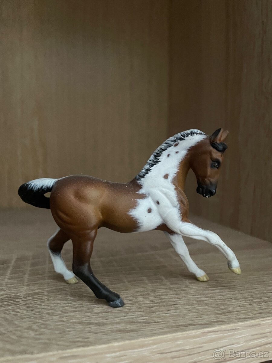Breyer Stablemates CM