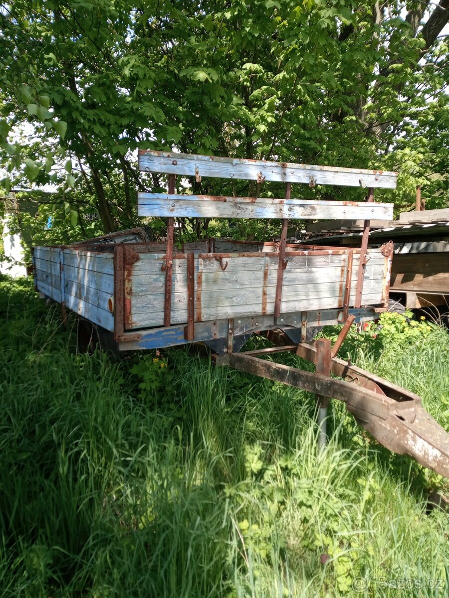 Prodám vlek