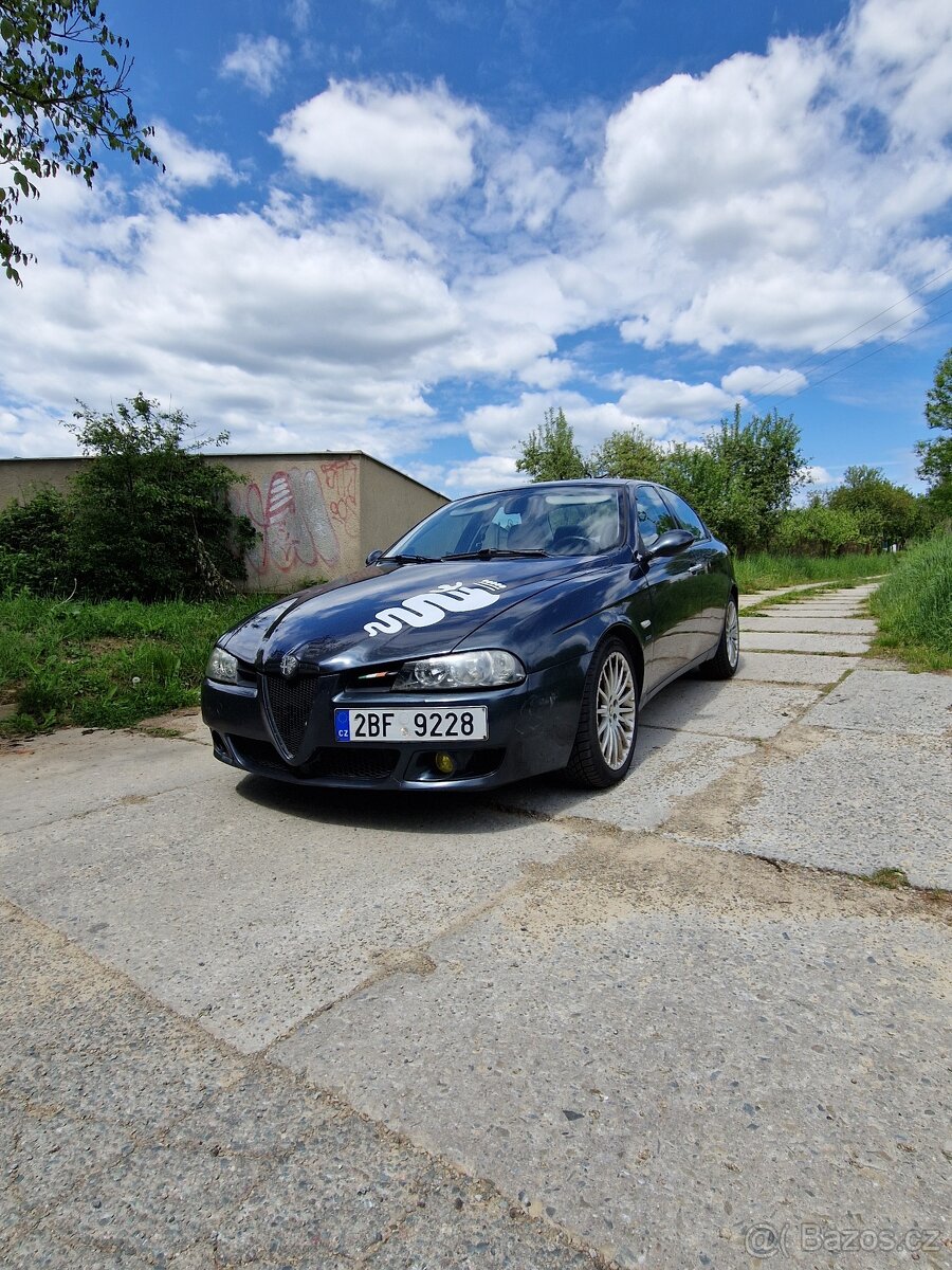 Prodám Alfu Romeo 156 2.4jtd