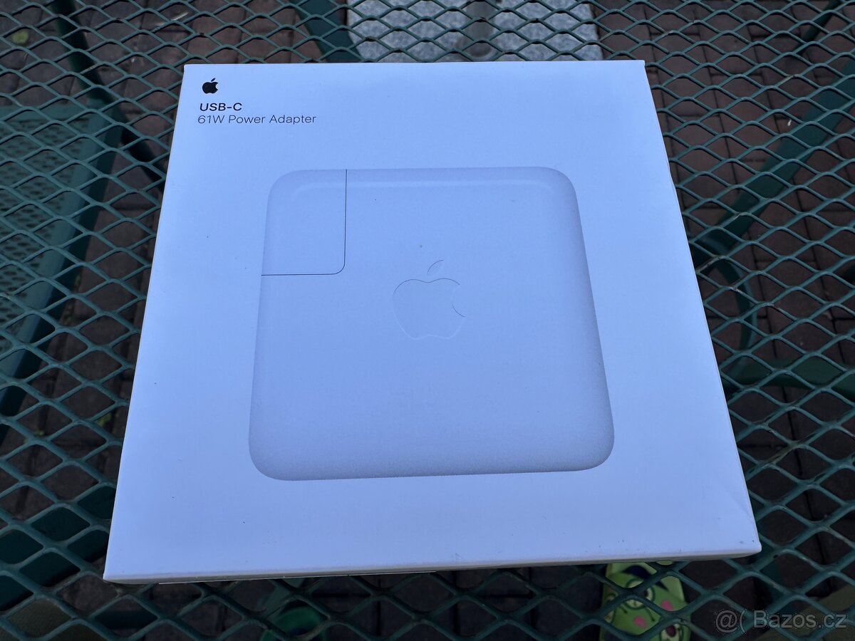 Apple adapter 61W USBC