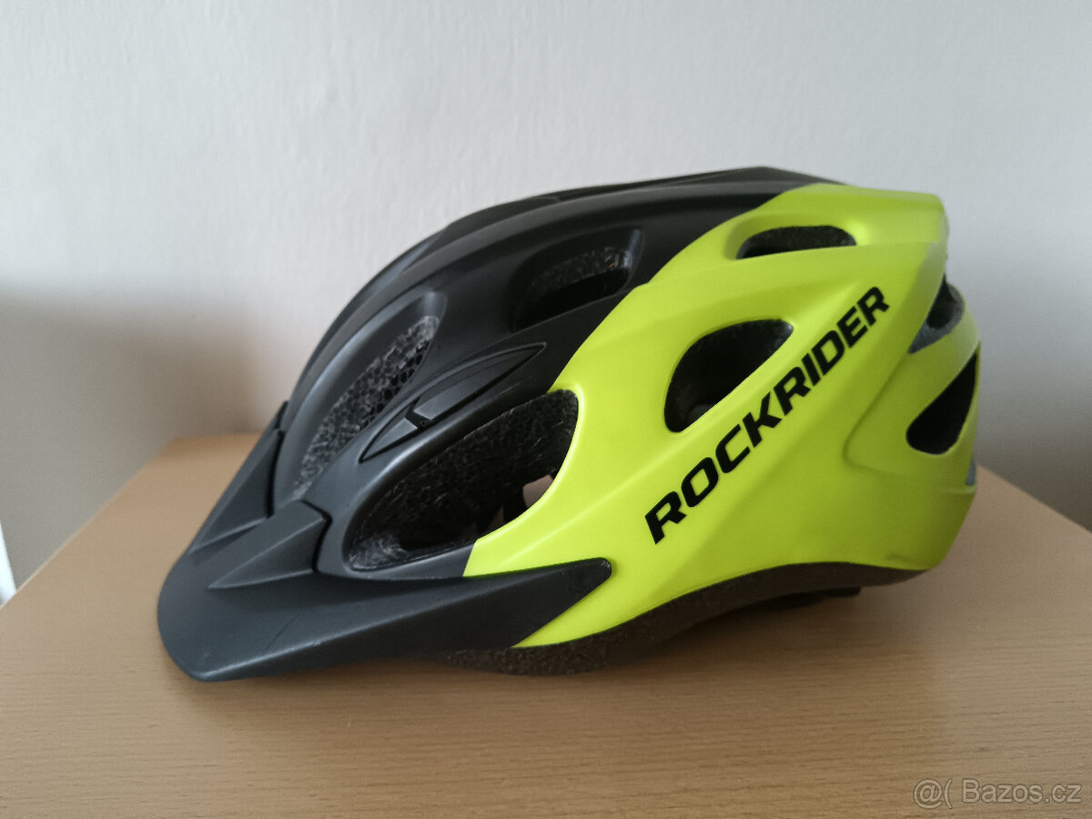 Cyklistická helma