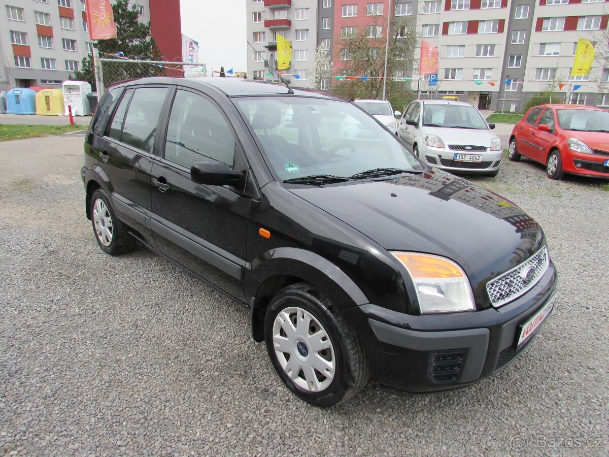 Ford Fusion 1.4i 59kW, Serviska, nová STK, Tažné zařízení