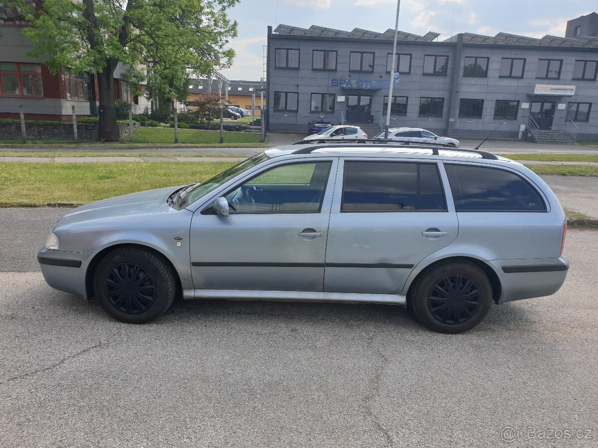 Škoda Octavia 1