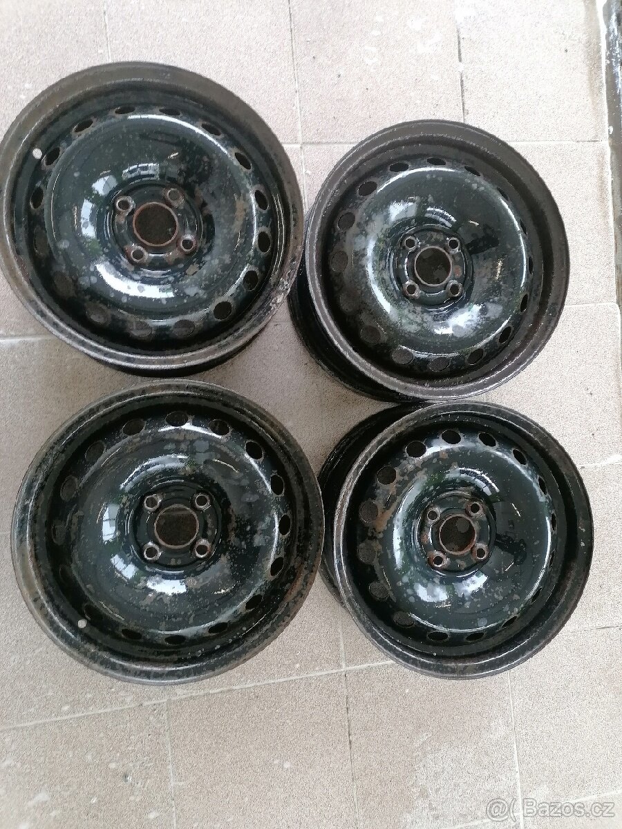 4x plechovy disk 6x15, 4x100, et 43 Fiat