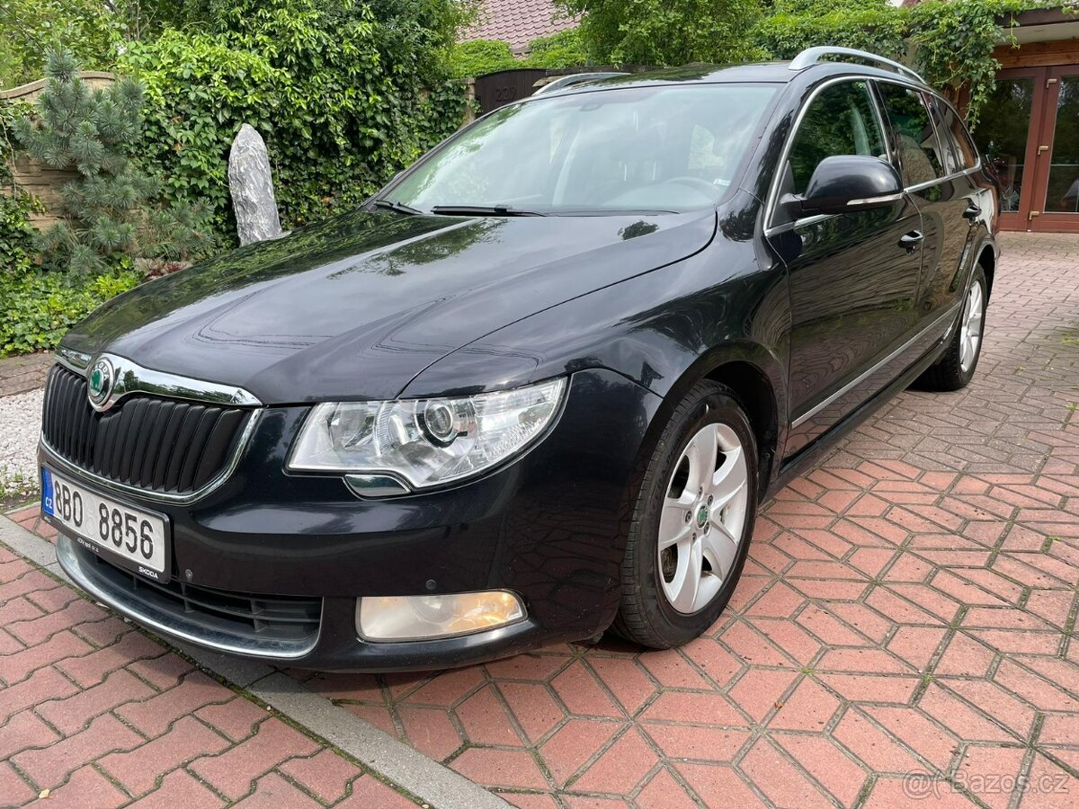 Škoda Superb 4x4 SERVIS KŮŽE DSG TOP STAV
