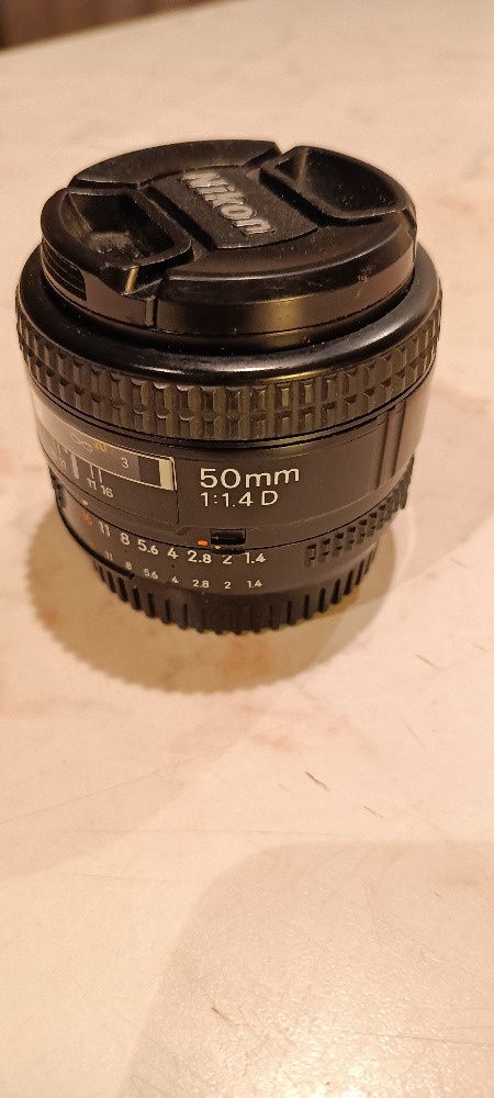 Nikon 50 mm f/1,4 AF NIKKOR D A