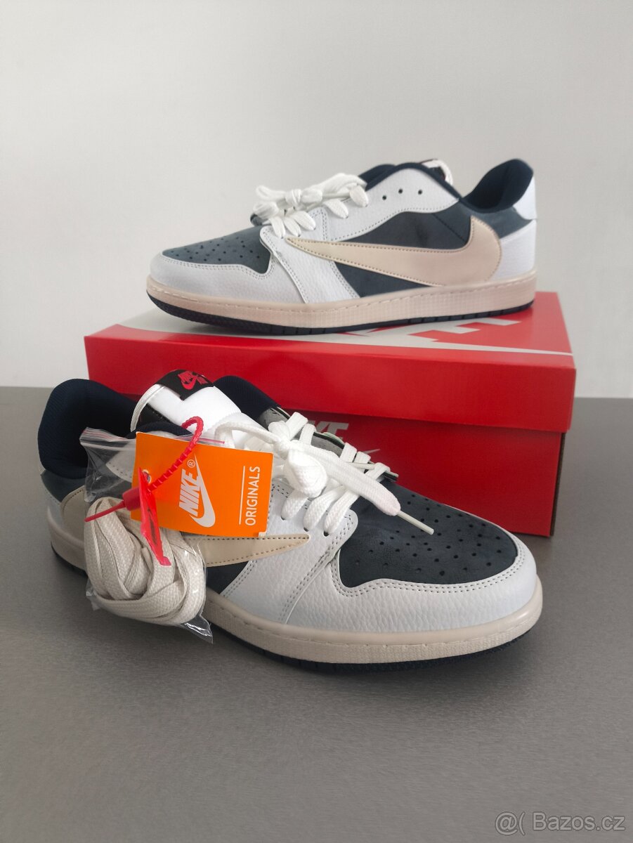 Jordan 1 low travis modré