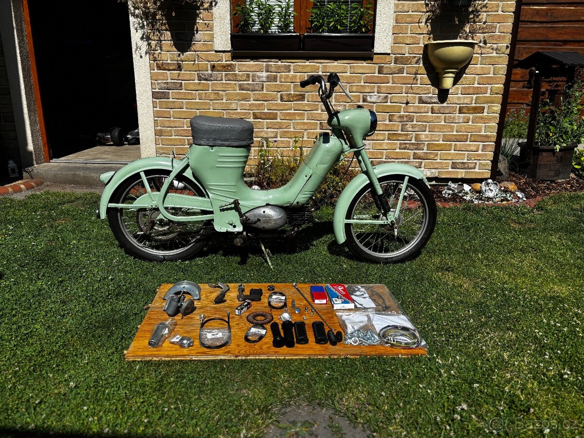 Jawa 550 pařez