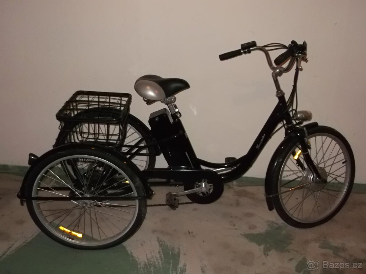 Elektro tříkolka