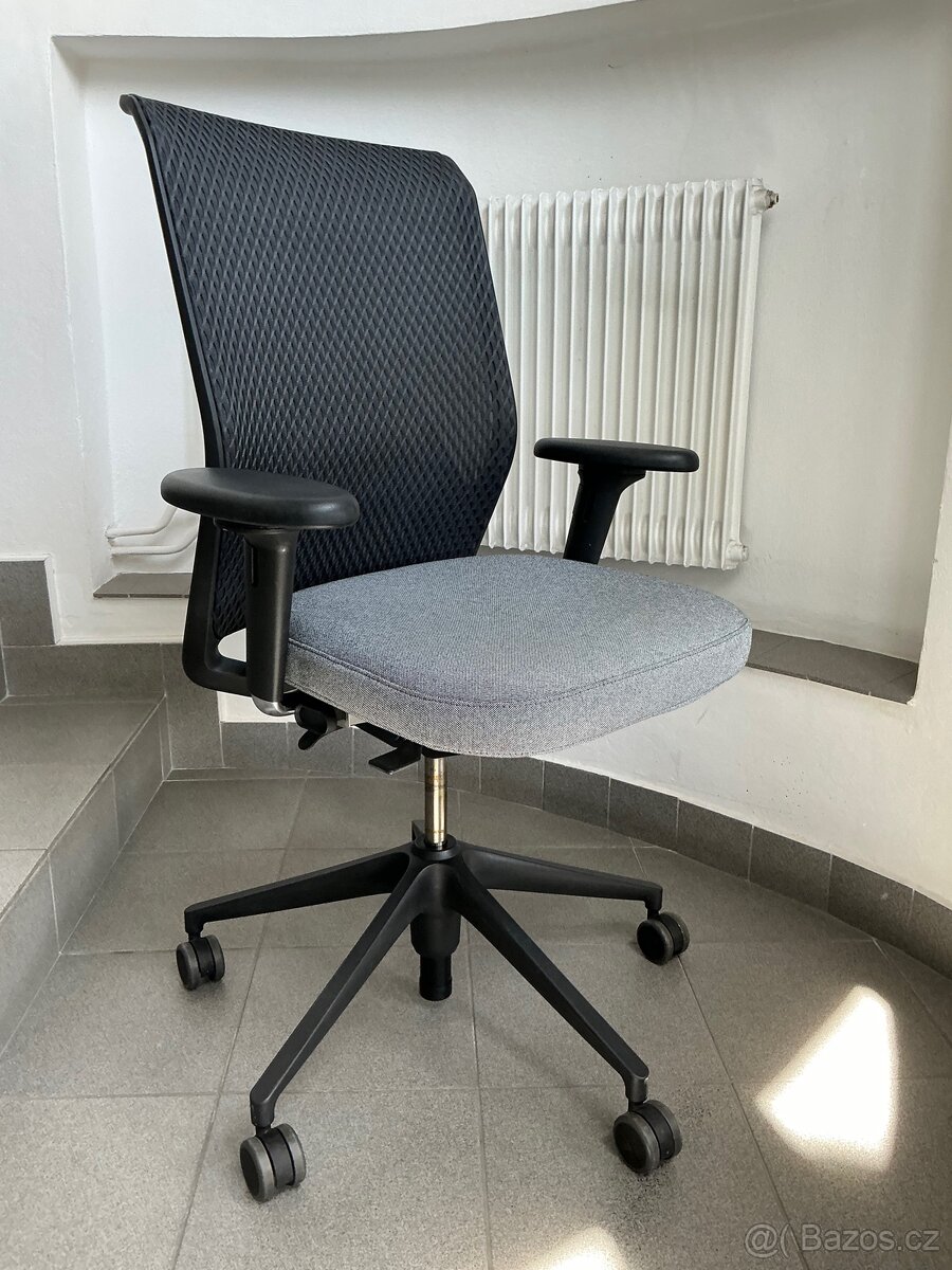 kancelářská židle Vitra ID Mesh - více ks