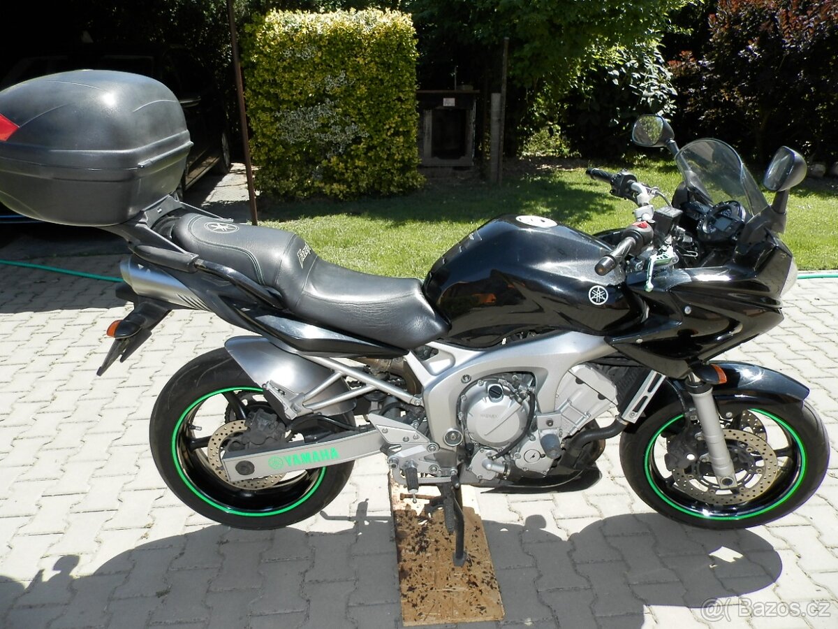 Yamaha Fazer 600