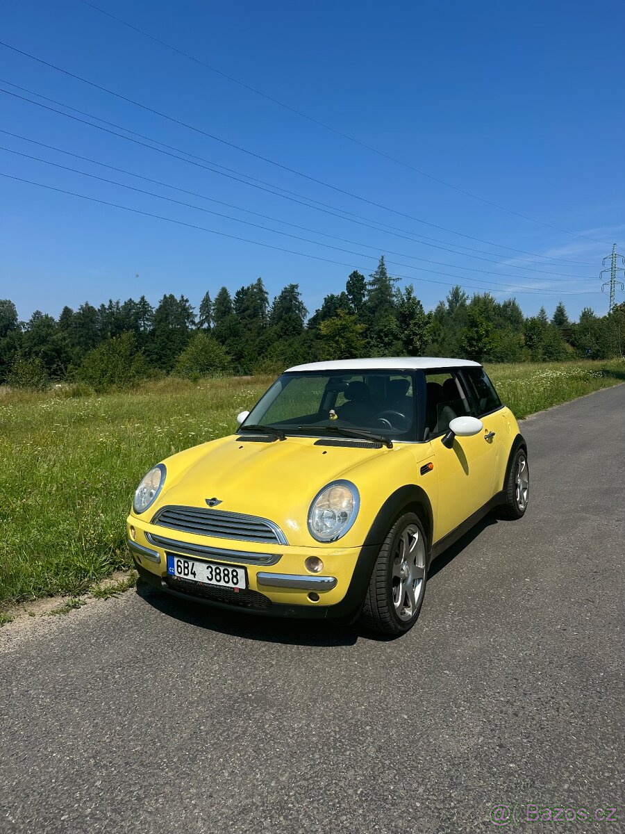 Mini Cooper R50 1.6, r.v. 2002, STK do 06/2027