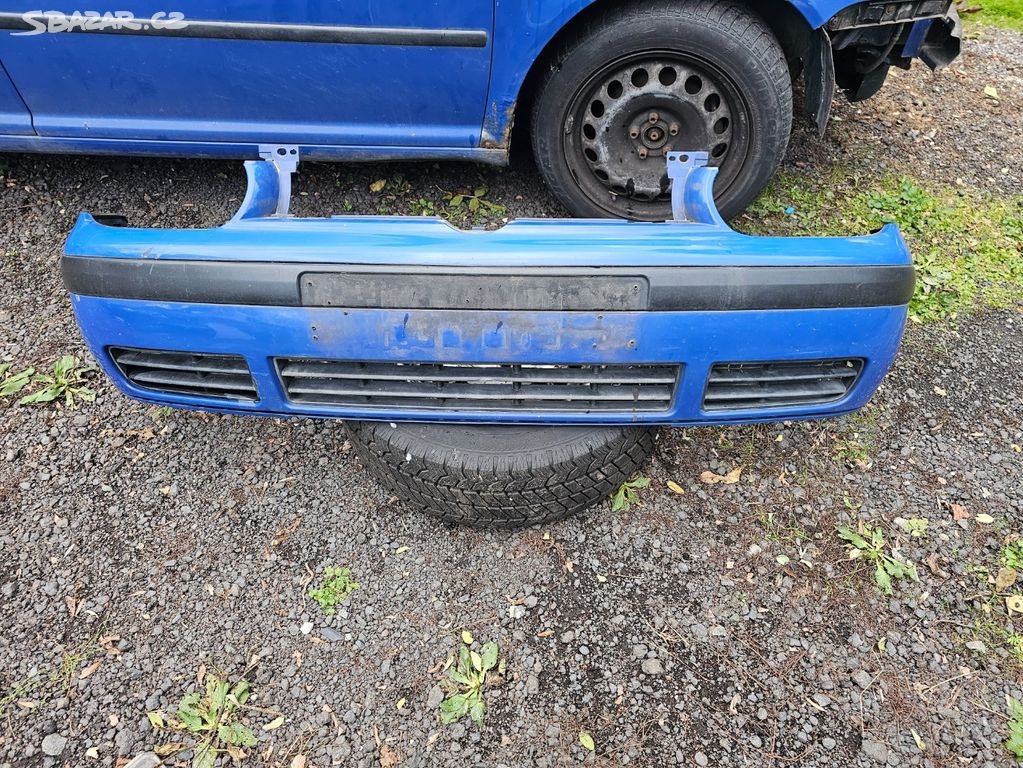Přední nárazník VW Golf IV