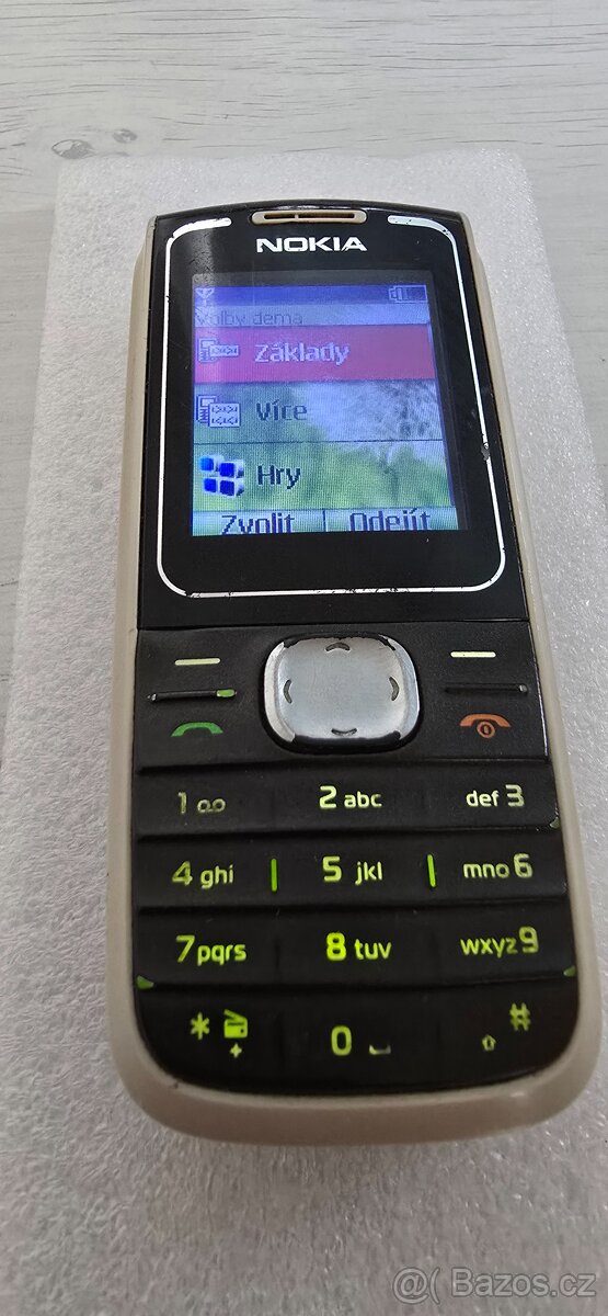 Nokia 1650na všechny operátory