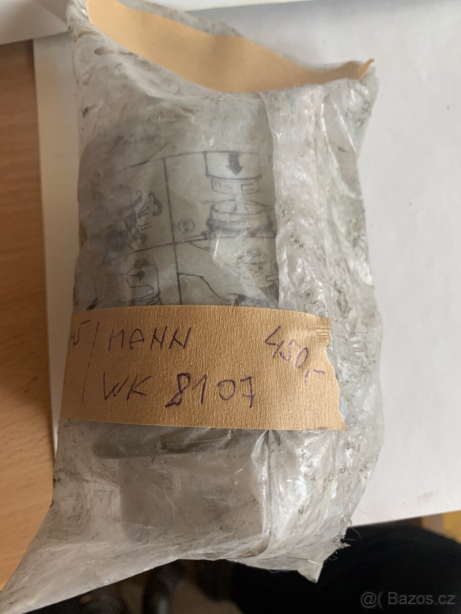 Palivový filtr WK 8107