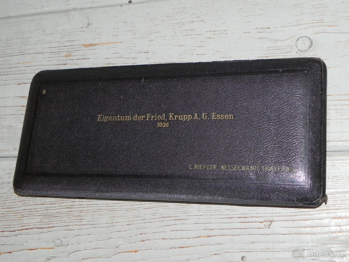 Rýsovací sada Eigentum der Fried. Krupp A.G. Essen