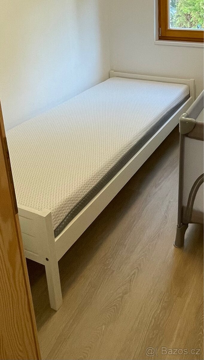 Postel 90x200 z masivu bila