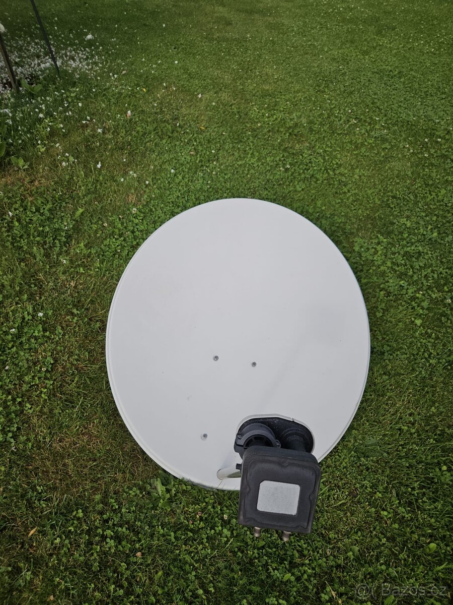 Zdarma satelitní anténa s přijímačem TOPFIELD