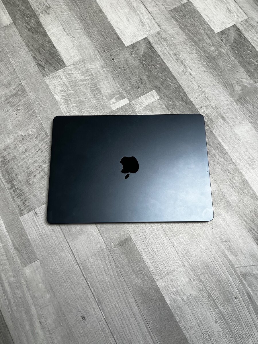MacBook Air 13 M2, 8GB/256GB SSD, Midnight