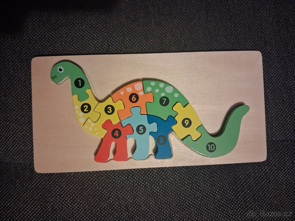 Dřevěné puzzle dinosaurus