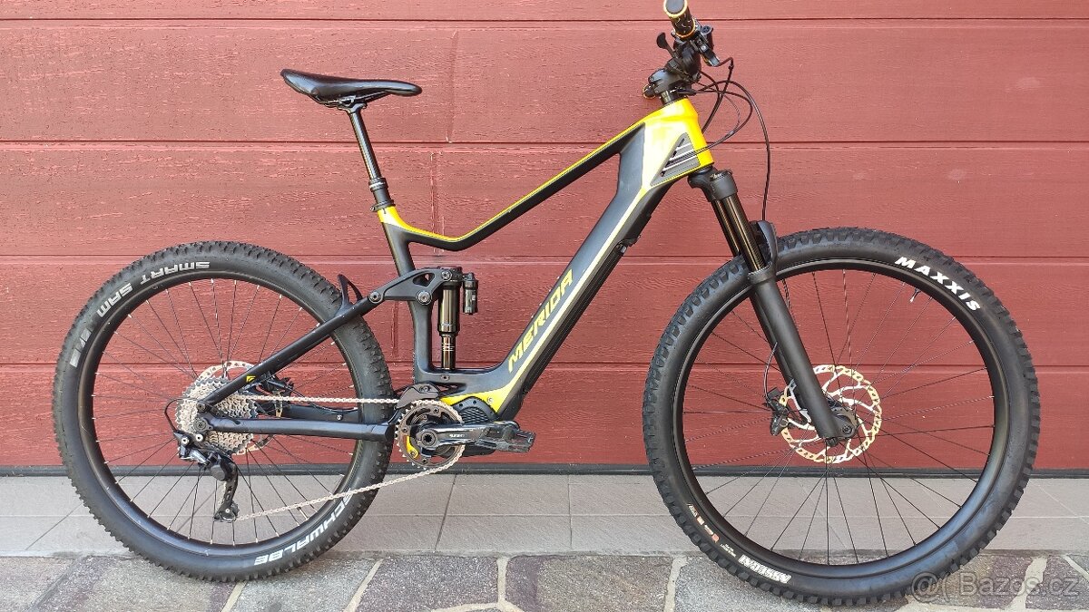 Celoodpružené karbonové elektrokolo Merida E-One Forty 5000