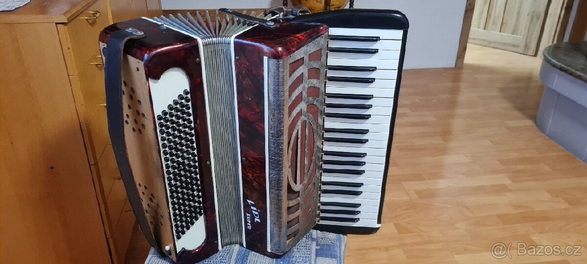 Klávesový akordeon Lidl super