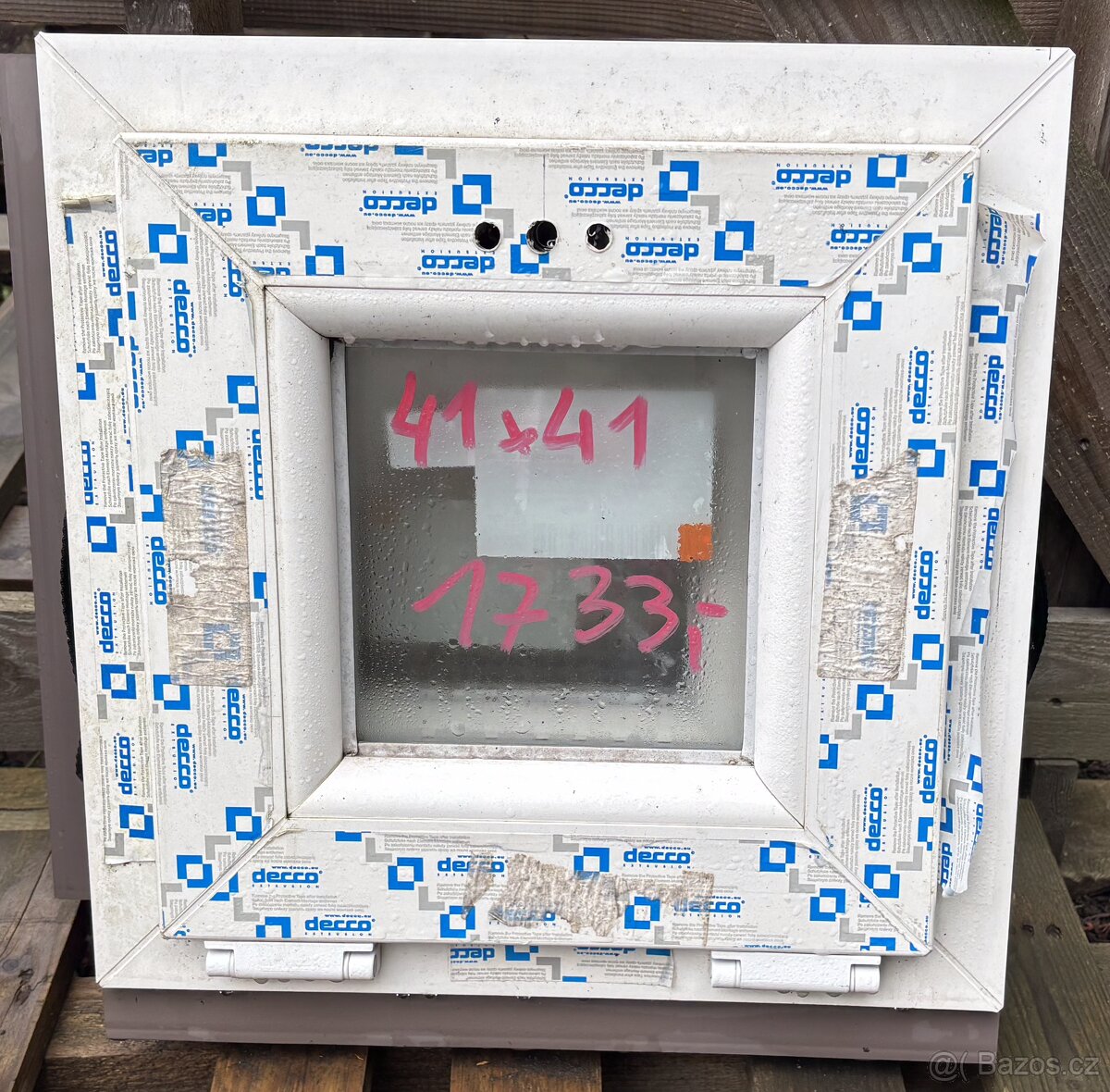 Prodám plastové okno 41x41