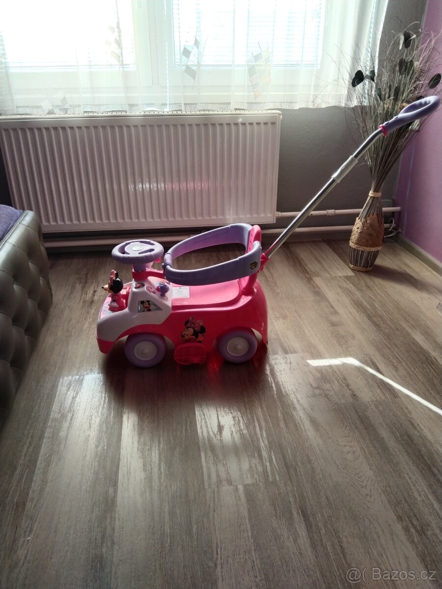 Dětské odrážedlo