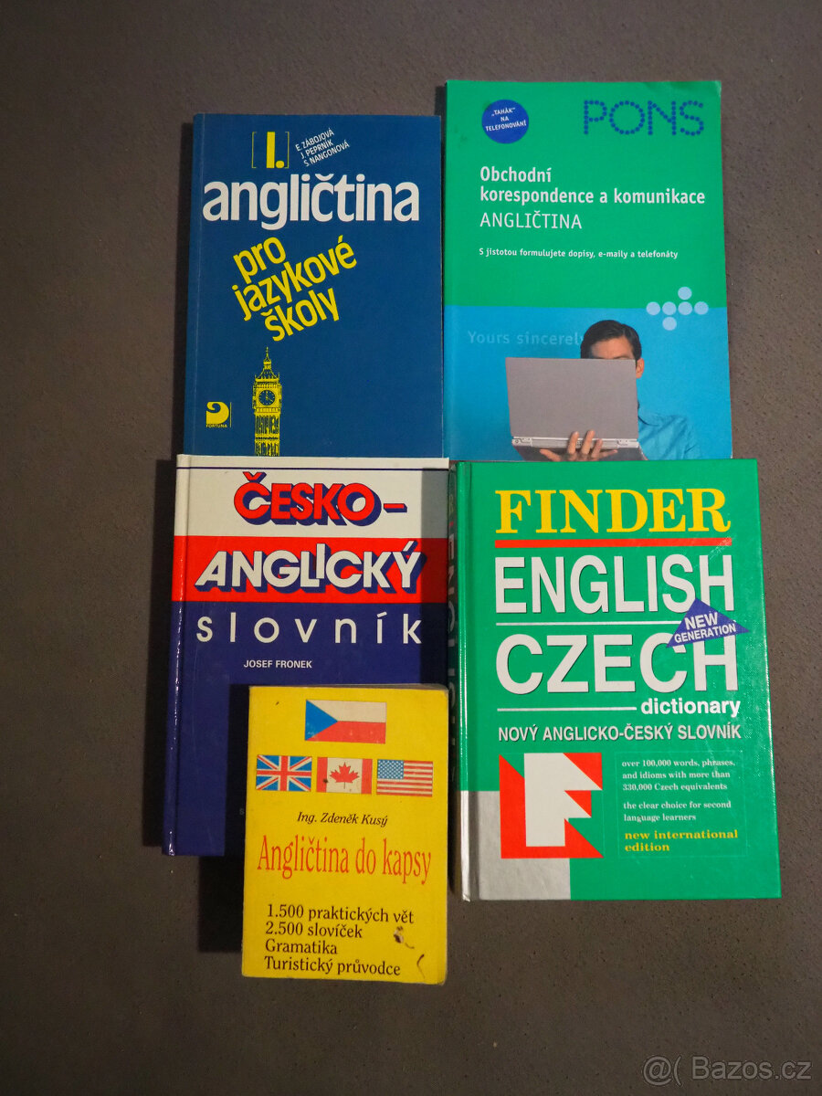 učebnice a slovníky - angličtina, němčina