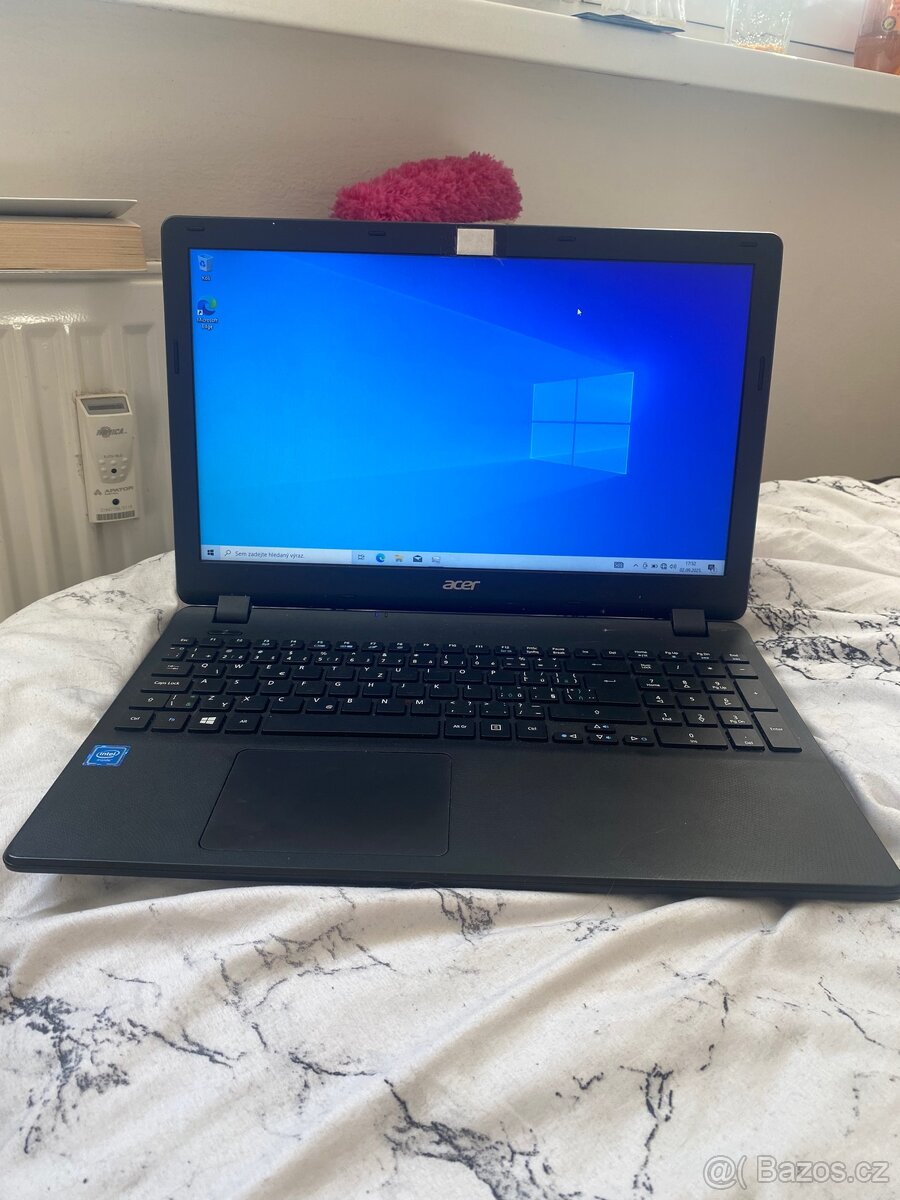 Acer Černý N15W4 Notebook