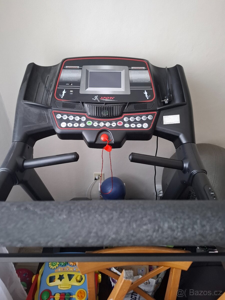 Běžecký pás Brothet GB5000