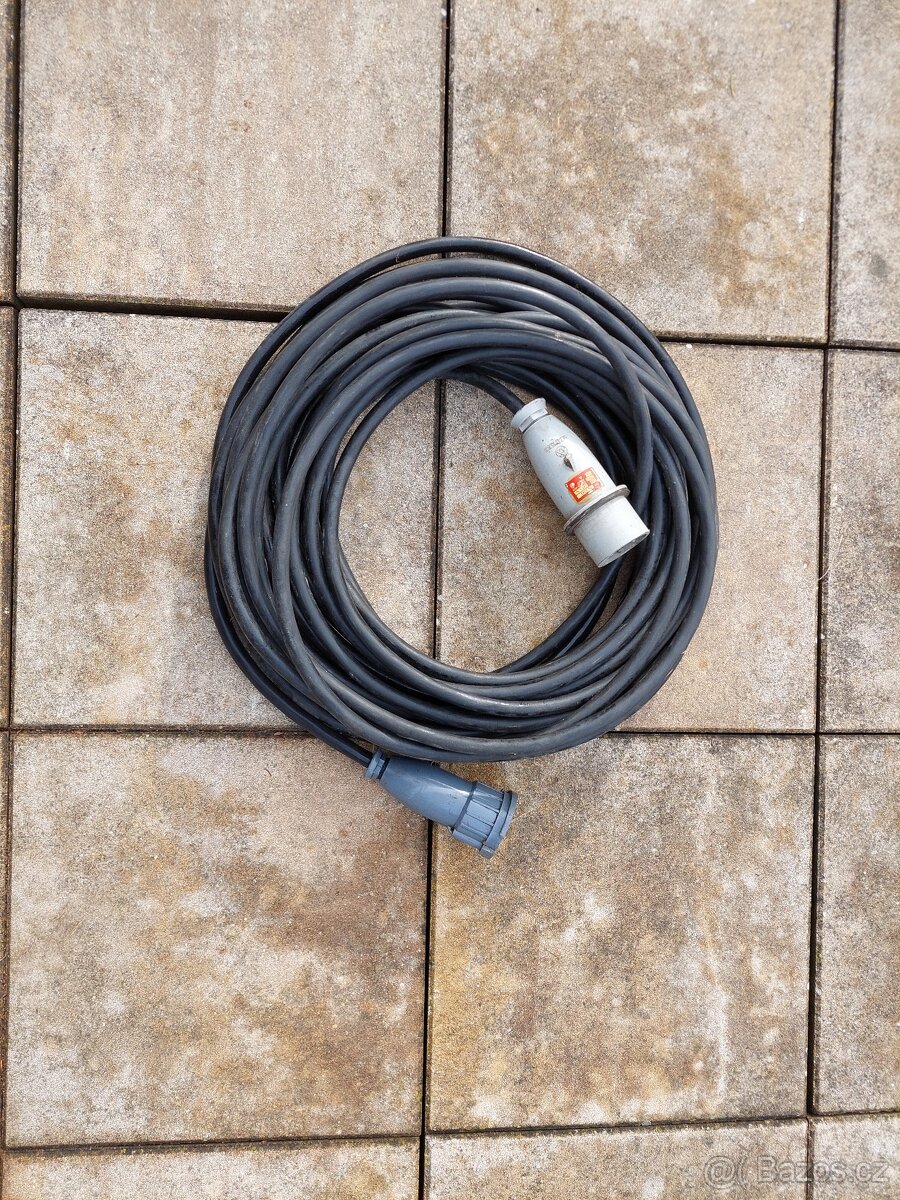 Prodlužovací kabel (prodlužovák) 24 m, 32 A