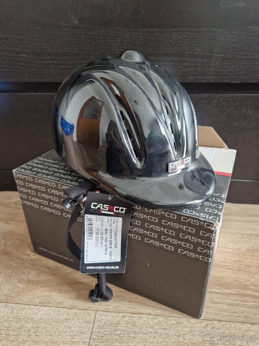 Nova jezdecka přilba Casco