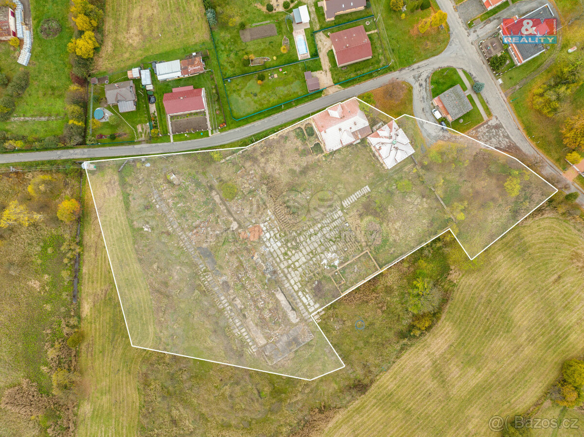 Prodej stavebních pozemků, 15000 m², Obrubce