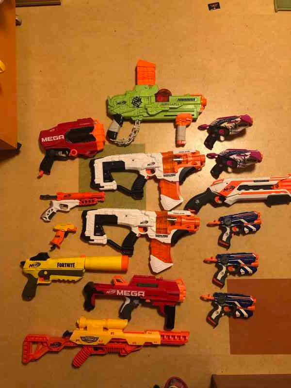 Dětské hračky Nerf - různé typy