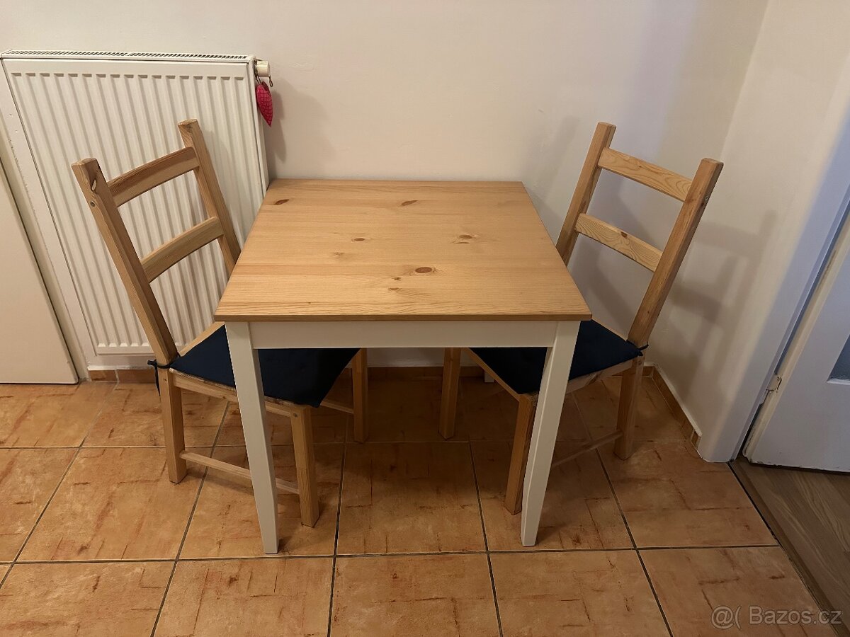 Stůl + dvě židle