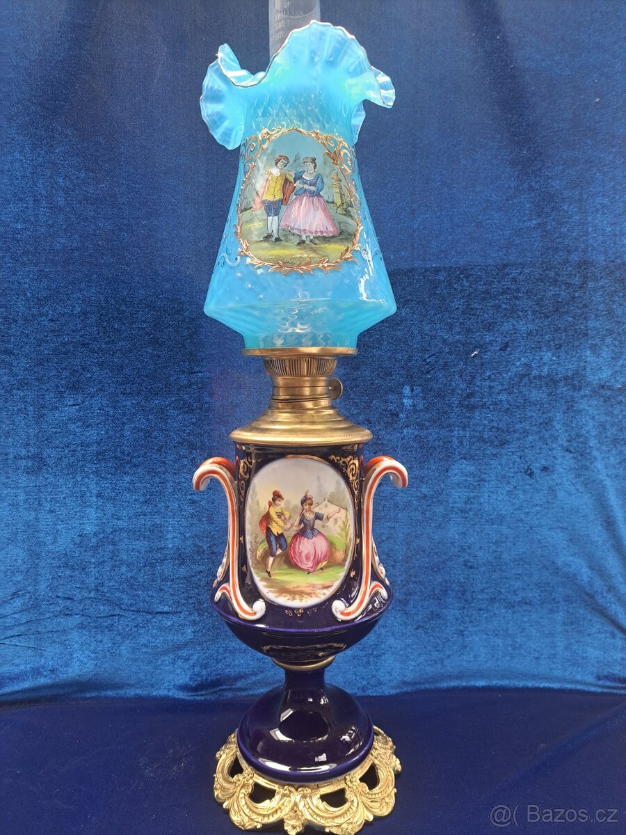 Francouzská petr. lampa